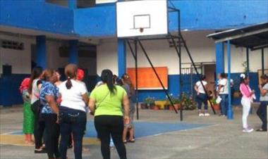 /vidasocial/en-la-escuela-republica-de-venezuela-inician-las-clases-hoy/44157.html