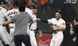 Astros de Houston toman ventaja en los playoffs de la Liga Americana
