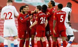Gracias a gol de Firmino, Liverpool se mantiene tercero