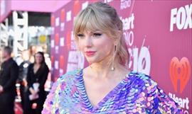 Taylor Swift enva un fuerte mensaje a sus detractores en AMAs
