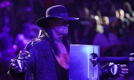 Roman Reigns padece de leucemia y abandona la WWE