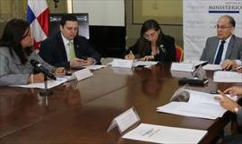 Abierta convocatoria para Delegados Administrativos y Mediadores Comunitarios en las Comarcas