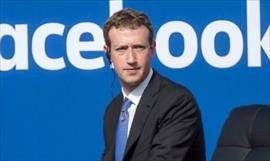 Facebook censura fotos explcitas de famosos?