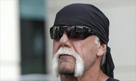 Hulk Hogan en tanga parodiando a Miley Cirus