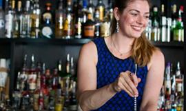 Uno de los 55 mejores bartenders del mundo en el 2019, es panameo.