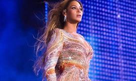 Sensualidad de Beyonce en rock in Ro 2013