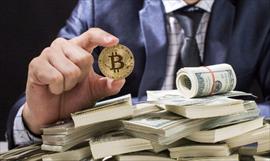 Panameos invierten en bitcoin