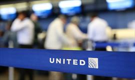 United Airlines baja del avin a pareja que iba rumbo a su boda