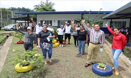 Justin Bieber ayuda en la construccin de una escuela en Guatemala