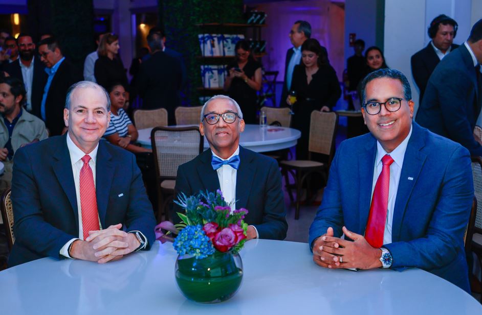 AES Panam� celebra EMPOWER 2025 y analiza perspectivas de crecimiento en un contexto de oportunidades hist�ricas