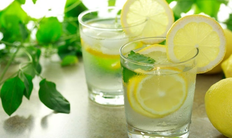 Mira algunos beneficios del agua con Lim�n
