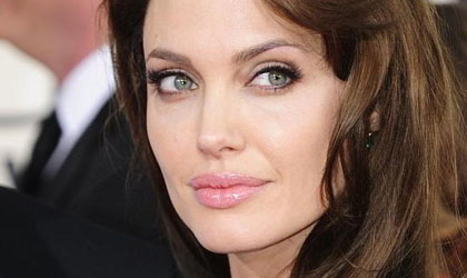 Angelina le limita la visita de sus hijos a Brad Pitt en las navidades