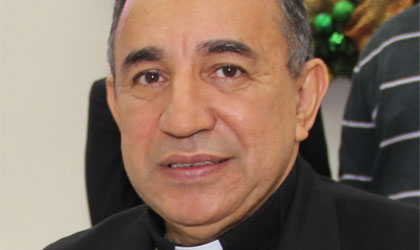 Arzobispo de Panam visit El siglo y La Estrella de Panam