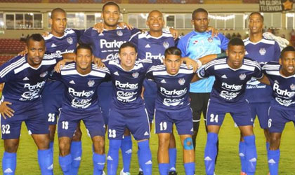 Atl�tico Nacional se mantiene con vida