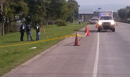 Sujeto que fue atropellado en la va Transistmica sobrevivi