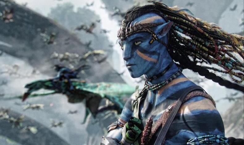 Dan a conocer primer vistazo de Edie Falco nueva villana de Avatar 2