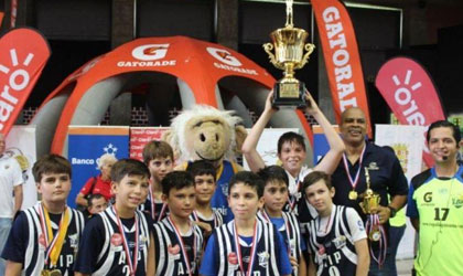 Campeones en la Liga de Baloncesto Intercolegial