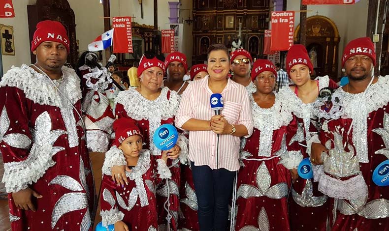 Famosos con el Cristo Negro de Portobelo