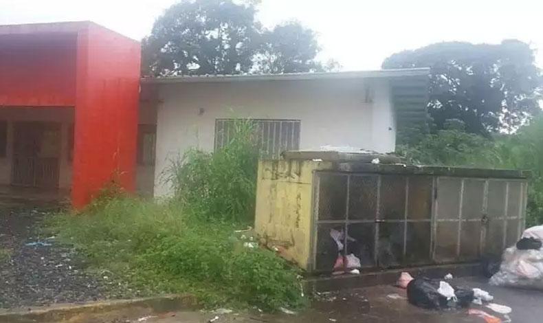 En malas condiciones est�n las instalaciones del Centro Cultural del residencial Irving Saladino