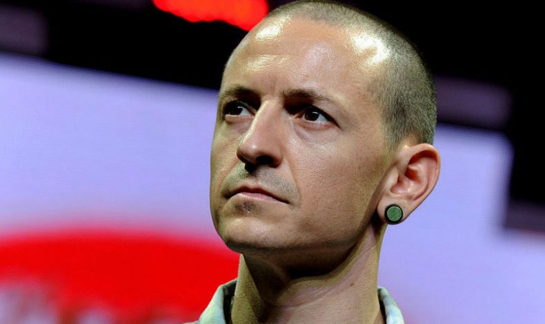 Chofer fue quien inform al 911 de la muerte de Chester Bennington