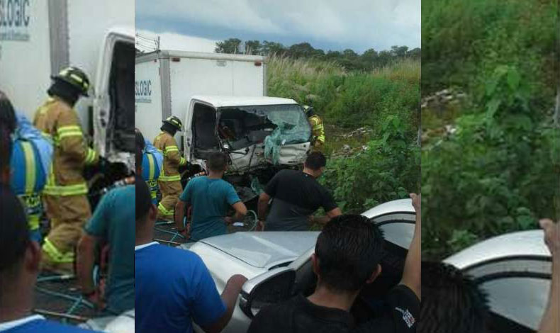 Choque de frente de dos camiones deja como saldo dos personas heridas