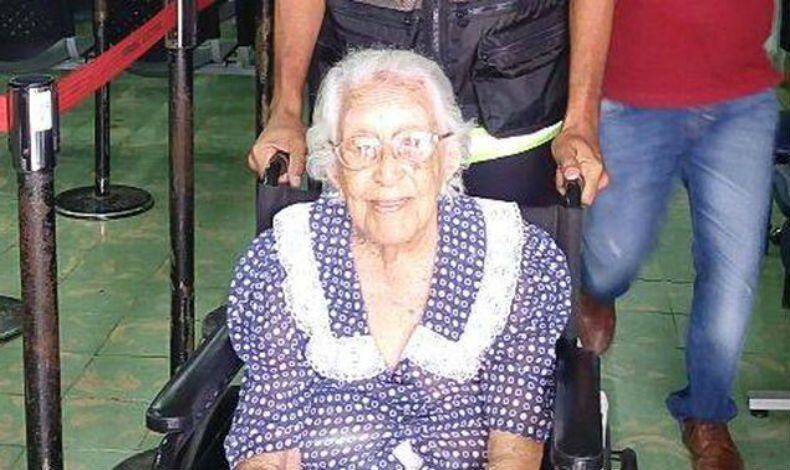 Validan a Clara Cedeo Tello como la panamea supercentenaria