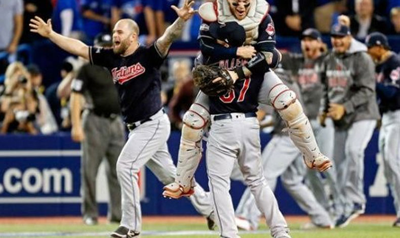 Indios se coronan Campeones de la Divisin Central de la Liga Americana