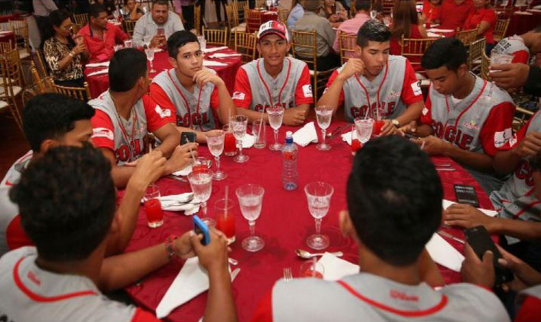Conjunto de Cocl se rene con el Presidente Varela