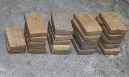 Logra decomisar 40 paquetes de cocana en puerto del pacifico panameo