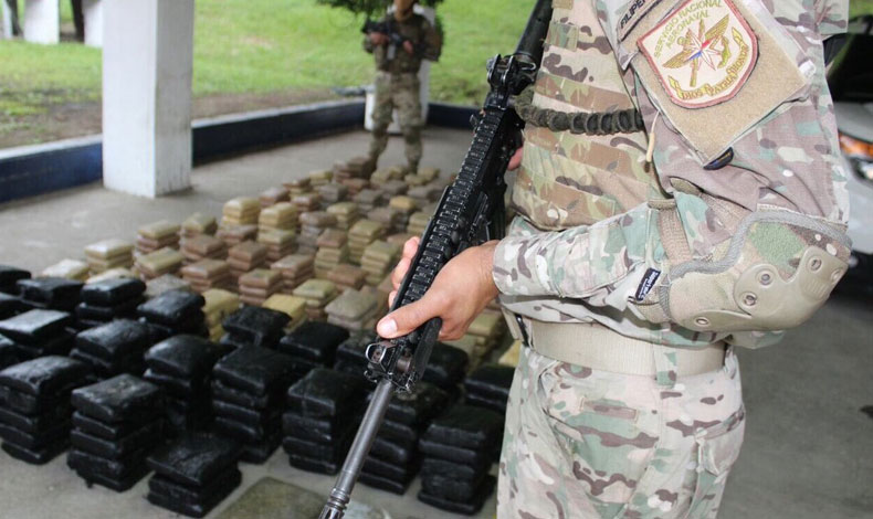 Autoridades del Servicio Nacional Aeronaval decomisaron 632 paquetes con droga