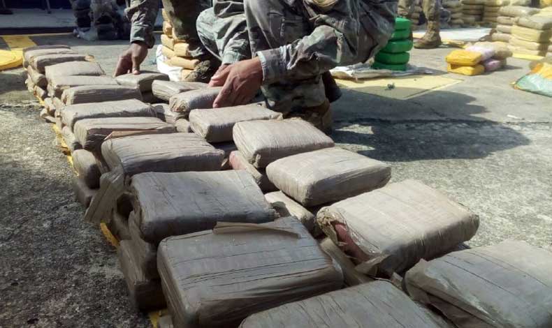 Decomisan ms de 800 paquetes de droga en Panam Oeste