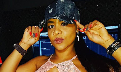 Hackearon la cuenta de Instagram de la cantante y actriz Demphra
