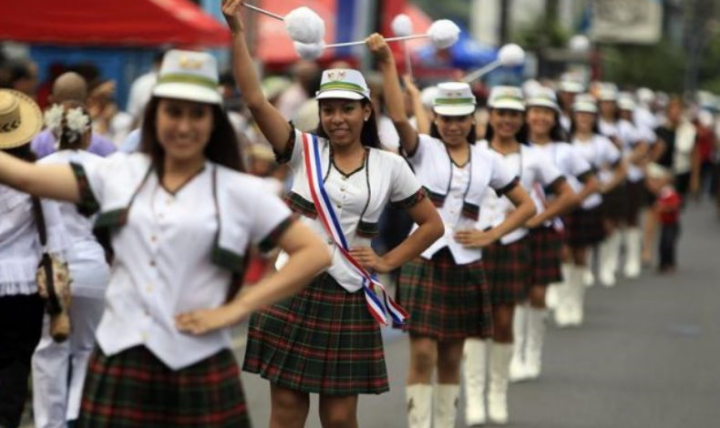 Los desfiles patrios de la capital regresan a Calle 50 y Va Espaa
