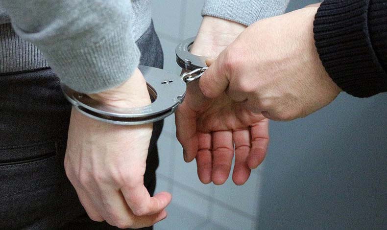 Detienen a sujeto que rob a vendedores de lotera