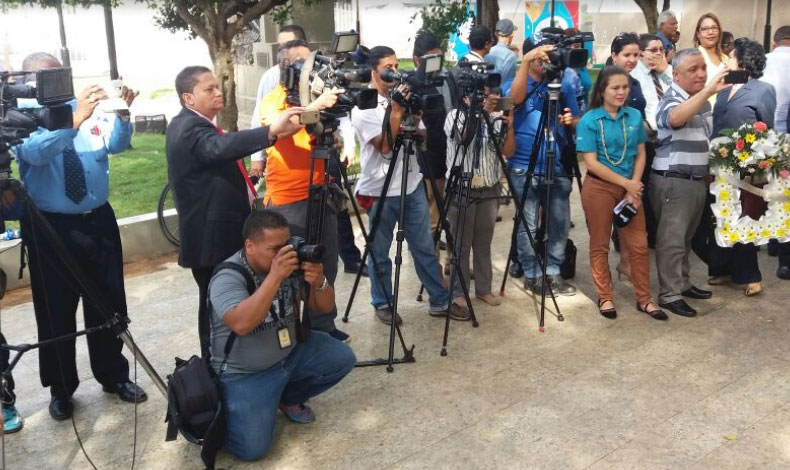 Periodistas panameos celebran su Da