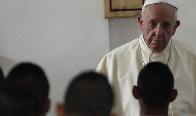El papa Francisco quiere inspirar a sacerdotes y monjas en Panam