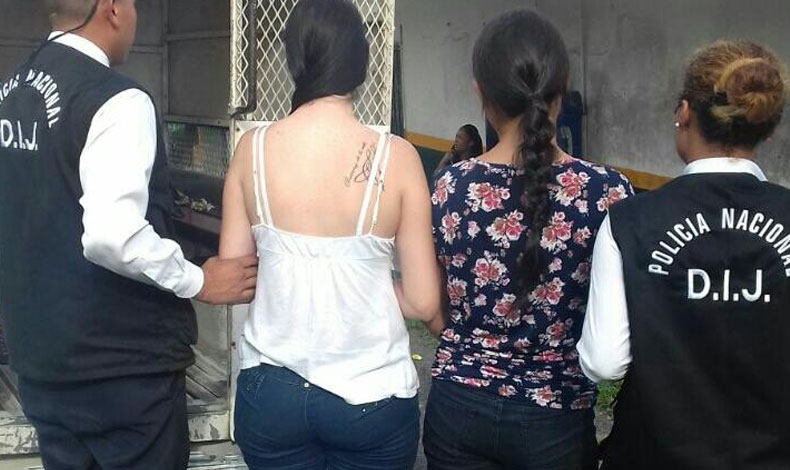 Capturan a tres extranjeros implicados en practicar la medicina ilegal