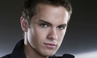 Thomas Dekker posible nuevo protagonista de Footloose