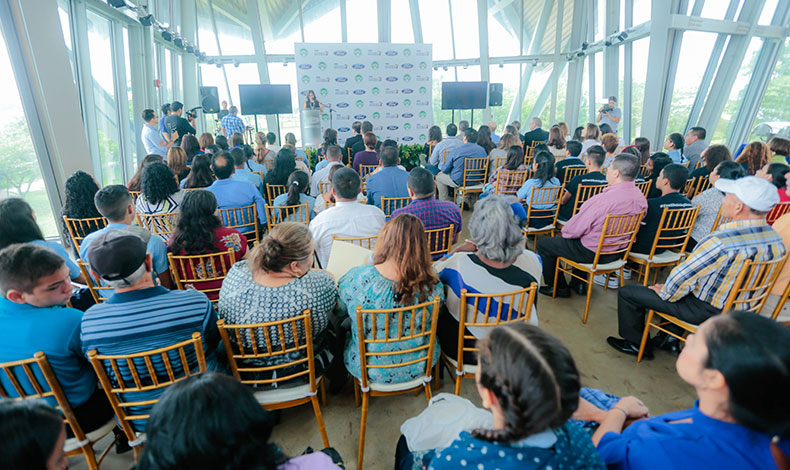 Ford realiza la premiacin del programa  Gira Ford y Donativos Ambientales