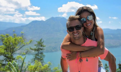 La bella pareja, Gaby y Patrick de regreso a su tierra