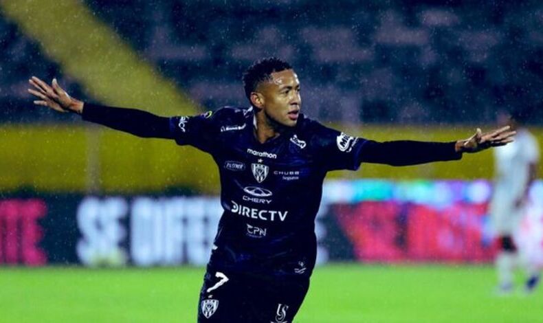 Gabriel Torres continua racha goleadora y marca doblete ante Deportivo Cuenca