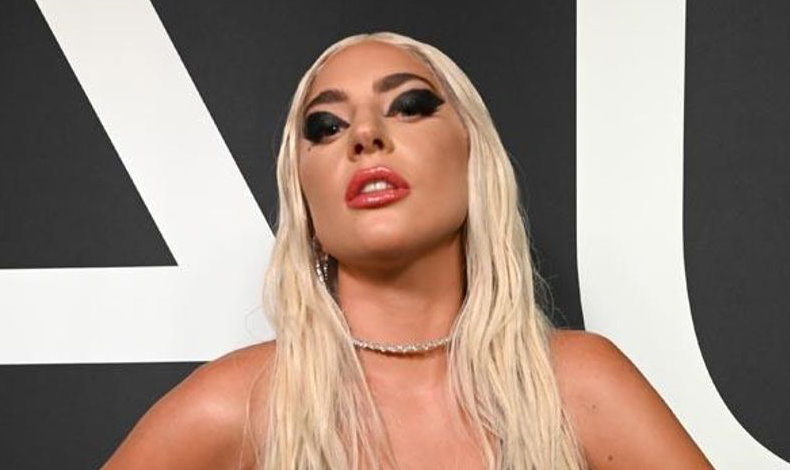 Lady Gaga retrasa el lanzamiento de su nuevo lbum