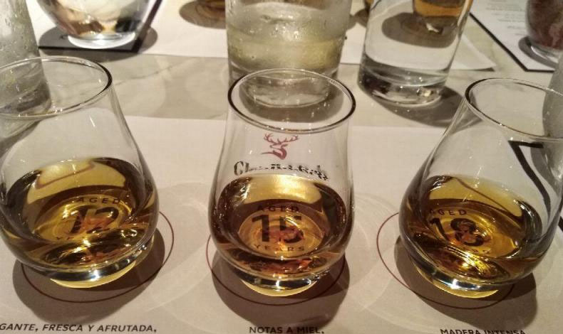 Glenfiddich organiz importante cata  cena