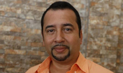 Gustavo Flores sigue creciendo con Los Tipiqueros