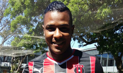 Cummings asegura que su salida de Alajuelense fue por mala relacin con Farinha