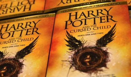 'Harry Potter y el legado maldito' vende dos millones de copias en dos d�as en EE.UU y Canad�.