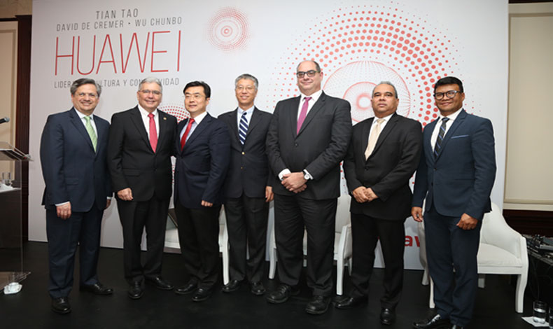 Huawei present Liderazgo Cultura y Conectividad en Panam