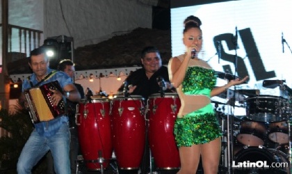 Fotos �Mi pueblito� con Samy y Sandra Sandoval
