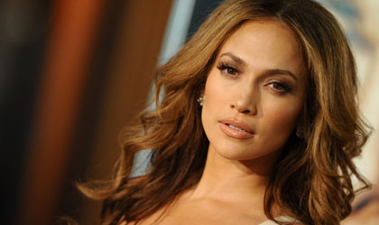 JLo con tendencia a los hombres jvenes