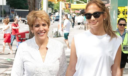El divertido baile de la madre de Jennifer Lpez en las redes sociales